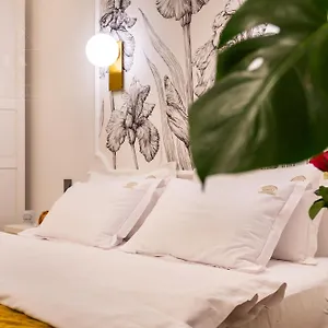 https://feniks-fragola-apartments.krakowhotelspoland.com
